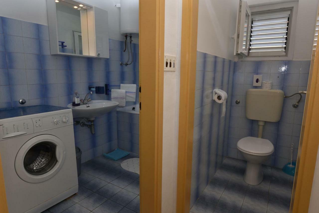 Apartments Visnja Primošten Eksteriør billede
